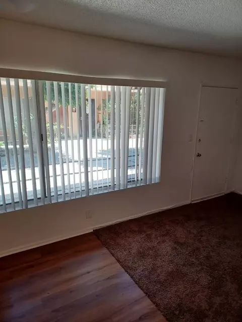 923 S Standard Ave, Santa Ana, CA 92701