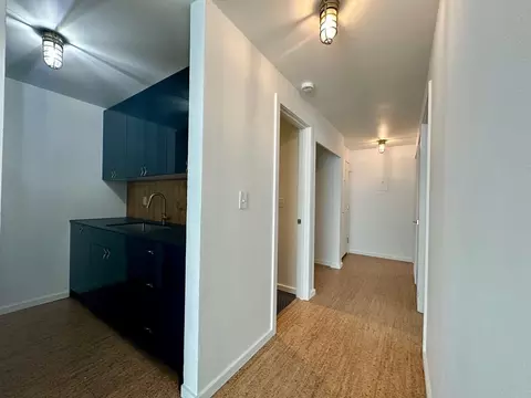 530 S Cloverdale St, Seattle, WA 98108