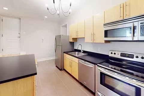 4065 W Pine Blvd, Saint Louis, MO 63108
