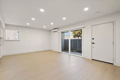 20650 Park Cir E, Cupertino, CA 95014