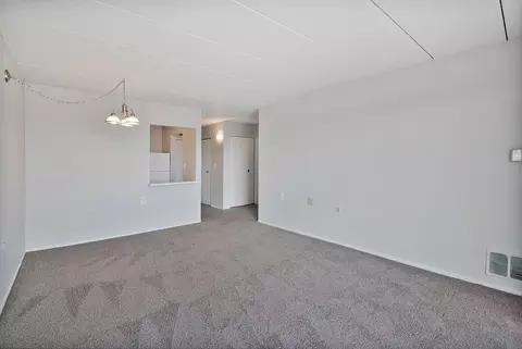 25225 Greenfield Rd, Southfield, MI 48075 photo 4