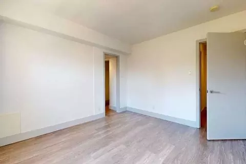 18 S Kingshighway Blvd, Saint Louis, MO 63108