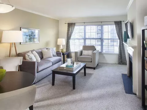 100 River Mews Ln, Edgewater, NJ 07020 photo 15