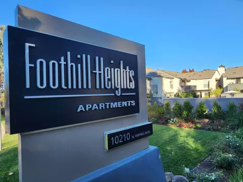 10210 N Foothill Blvd, Cupertino, CA 95014 photo 2
