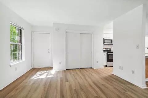 524 Aylesbury Dr, Virginia Beach, VA 23462