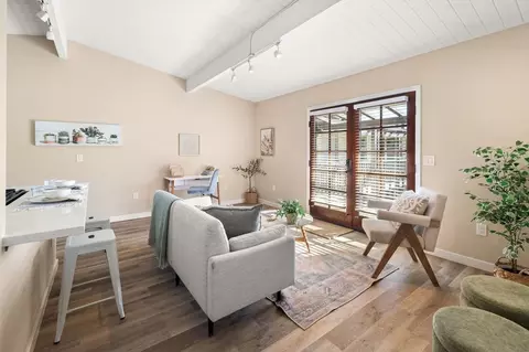 221 Bath St, Santa Barbara, CA 93101