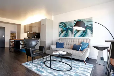 3015 San Pablo Ave, Berkeley, CA 94702