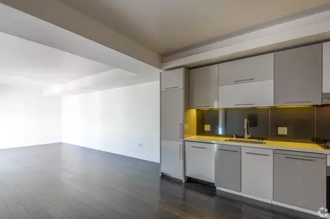 3015 San Pablo Ave, Berkeley, CA 94702