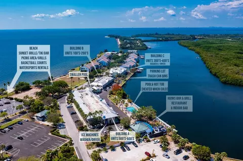 611 Destiny Dr, Ruskin, FL 33570