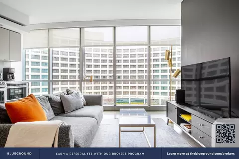 1425 P St NW, Washington, DC 20005 photo 4