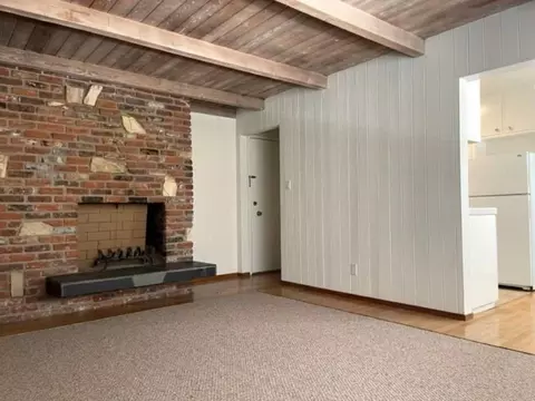 11908 Kiowa Ave, Los Angeles, CA 90049