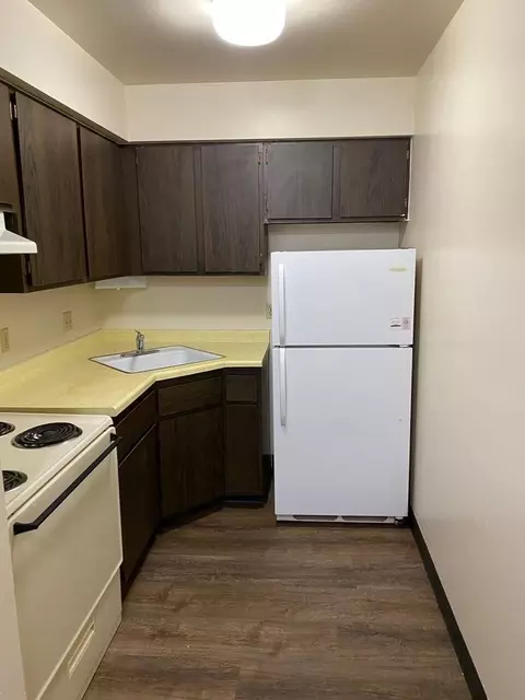 5167 N Lovers Lane Rd, Milwaukee, WI 53225