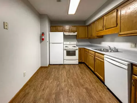2015 W Godman Ave, Muncie, IN 47303