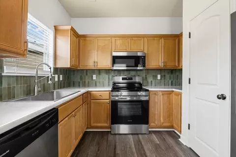 3101 Jenne Hill Dr, Columbia, MO 65202