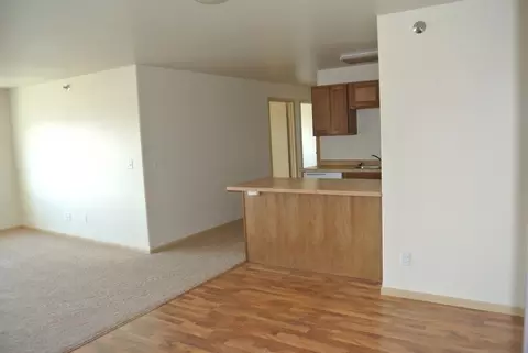 21 8th St N, Fargo, ND 58102