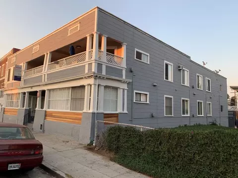 1814 Pacific Ave, Los Angeles, CA 90291