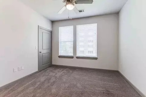 1900 N Beckley Ave, Dallas, TX 75208 photo 27