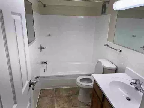 816 Easley St, Silver Spring, MD 20910 photo 16