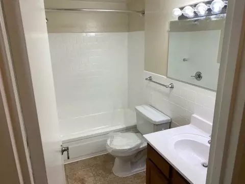 816 Easley St, Silver Spring, MD 20910 photo 13