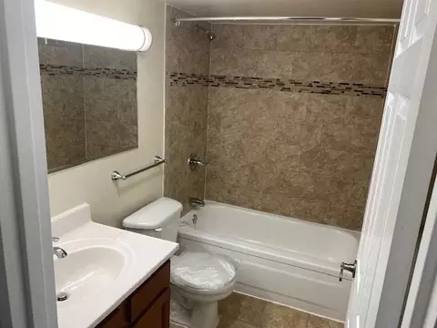 816 Easley St, Silver Spring, MD 20910 photo 33