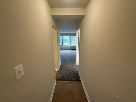 816 Easley St, Silver Spring, MD 20910 photo 4