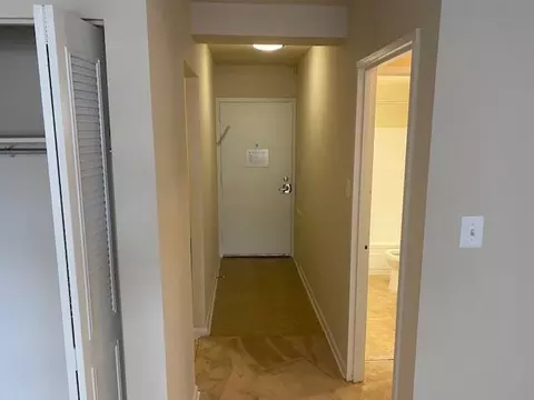 816 Easley St, Silver Spring, MD 20910 photo 9