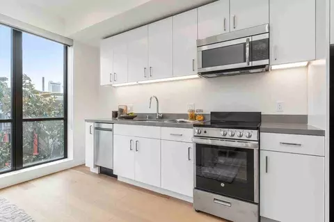 1201 Sutter St, San Francisco, CA 94109