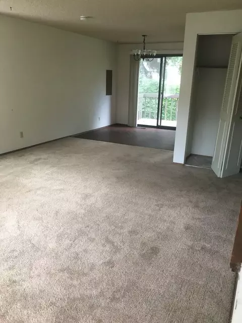 Pinecreek Apts, Walla Walla, WA 99362