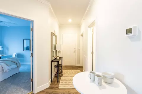 2118 Commonwealth Dr, Charlottesville, VA 22901