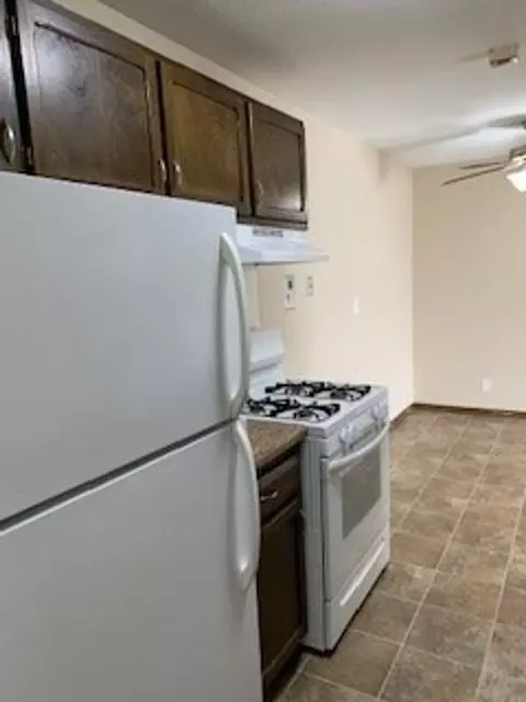 8150 W River Rd, Brooklyn Park, MN 55444
