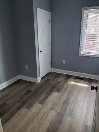 2101 Mchenry St, Baltimore, MD 21223 photo 3