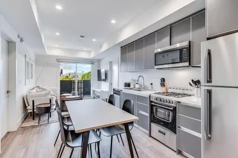 5460 Fountain Ave, Los Angeles, CA 90029