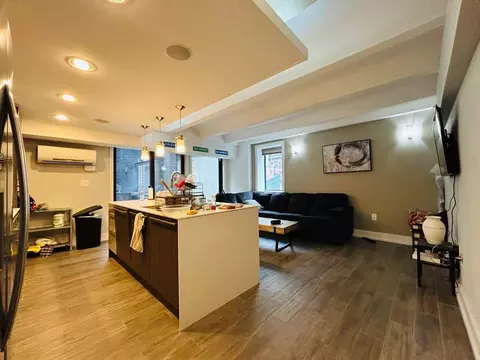 1210 Chestnut St, Philadelphia, PA 19107