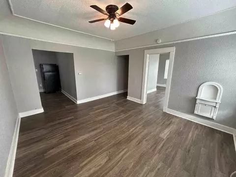 1409 W Woodlawn Ave, San Antonio, TX 78201