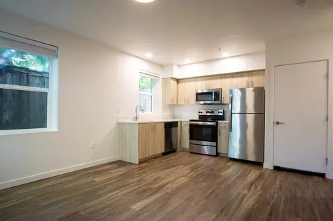 1834 NW 25th Ave, Portland, OR 97210