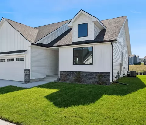 4422 NW Olivia Ln, Ankeny, IA 50023