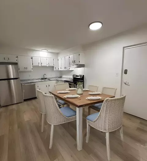 31 Vine St, Weymouth Town, MA 02188