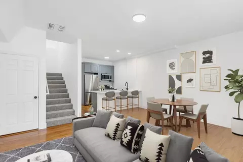 1827 Wilcox Ave, Los Angeles, CA 90028