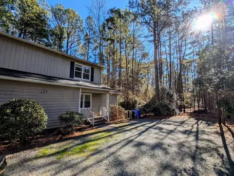 117 Forsyth Dr, Chapel Hill, NC 27517