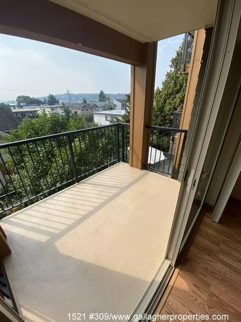 1521 NW 54th St, Seattle, WA 98107