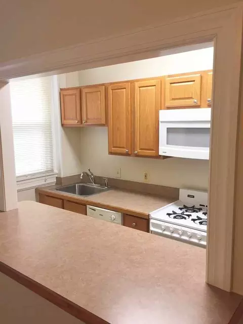 2726 Connecticut Ave NW, Washington, DC 20008 photo 2