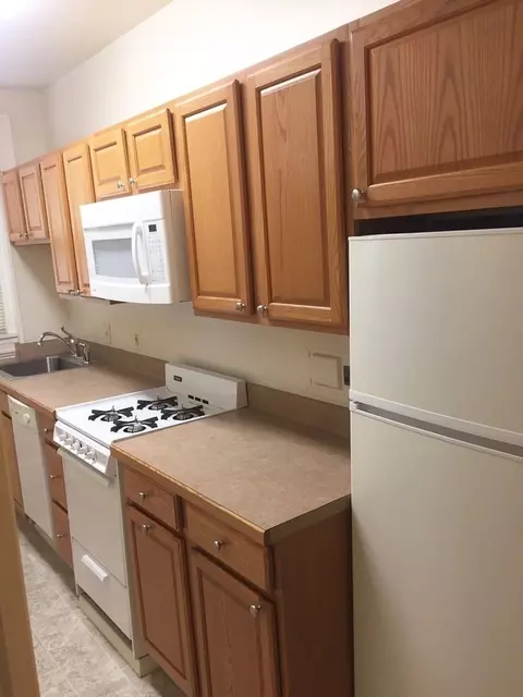 2726 Connecticut Ave NW, Washington, DC 20008 photo 4