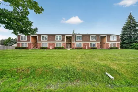 39440 Muffatt St, Harrison Township, MI 48045