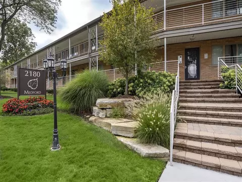 2167 Medford Rd, Ann Arbor, MI 48104 photo 2