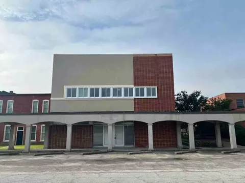 114 Knox Shopping Ctr, Thomson, GA 30824