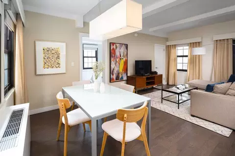 200 E 11th St, New York, NY 10003