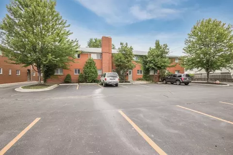 629 W Maple Rd, Clawson, MI 48017 photo 10