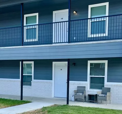 3514 Highway 69 N, Nederland, TX 77627