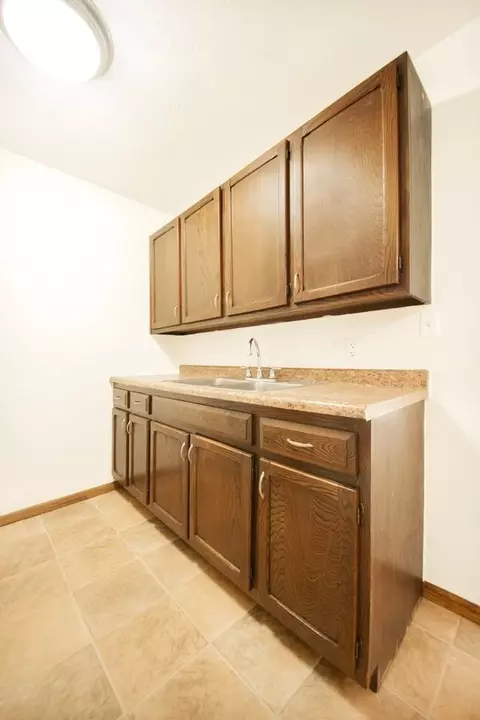 8150 W River Rd, Brooklyn Park, MN 55444 photo 4