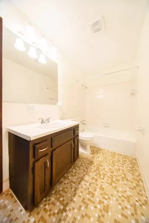 8150 W River Rd, Brooklyn Park, MN 55444 photo 15